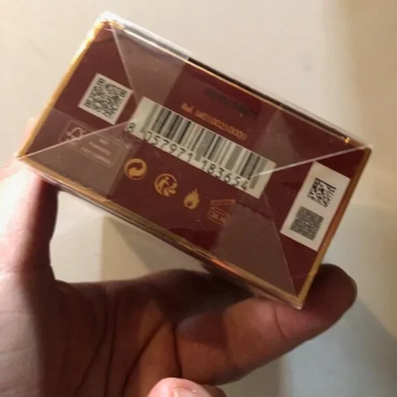 Q by Dolce & Gabbana NWT - Picture 3 of 4